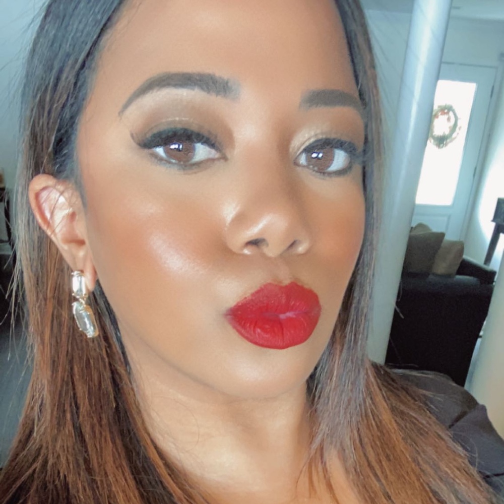 Meet your Posher, Tiffany